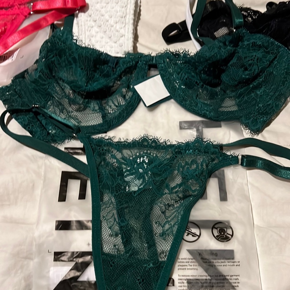 Shein 3 sets of bathing suits, 3 sets of Lingerie sets, 3 Swimsuits coverups